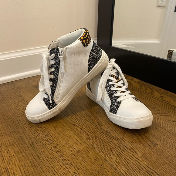 Universal Thread Shoes - Universal Thread Brooklin High Top Sneakers
